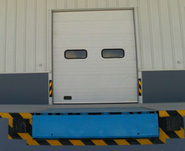 Elektrikli Hidrolik Dock Lift Leveler Masası 8mm Yüksek Güçlü Kayma Karşıtı Patern Çelik Plaka