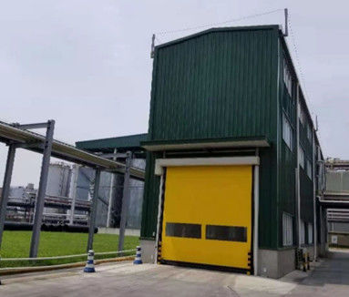 CE Endüstriyel Hızlı Kapı Yüksek Güçlü Poliester Fiber PVC Perde Kalınlığı 0.8mm
