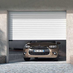 Endüstriyel Otomatik İzole Metal Sandviç Paneli Çelik Dış Bölüm Kaydırıcı Asansör Üst Garaj Yüklü Kapı