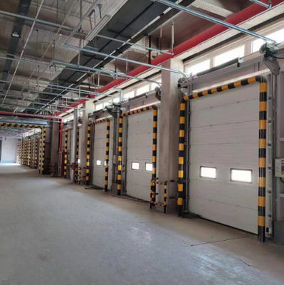 Avrupa Standart Endüstriyel Depo veya Fabrika için Bölümsel Yüksek Kapı