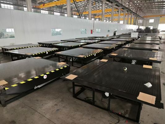 Yumuşak yükleme işlemleri için enerji verimli hidrolik rıhtım seviyeleyicisi