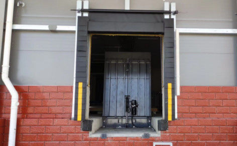 Soğuk depolama demiryolu platformları için hidrolik yükleme dikey rıhtım düzleyici